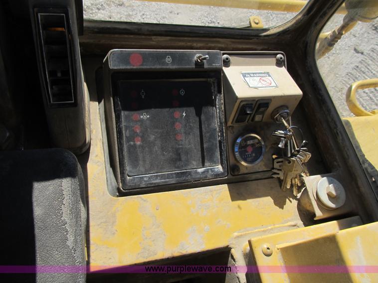 image for item Z9091 1997 Caterpillar 963B track loader