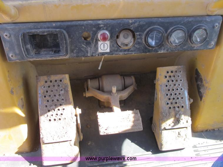 image for item Z9091 1997 Caterpillar 963B track loader