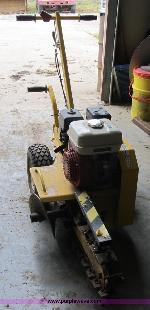 image for item Z9106 Ground Hog T4 trencher