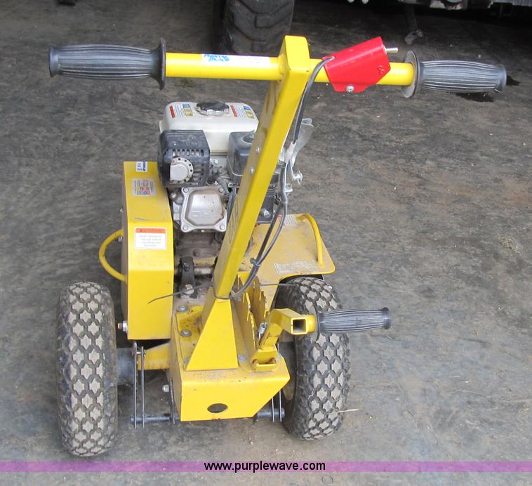 image for item Z9106 Ground Hog T4 trencher