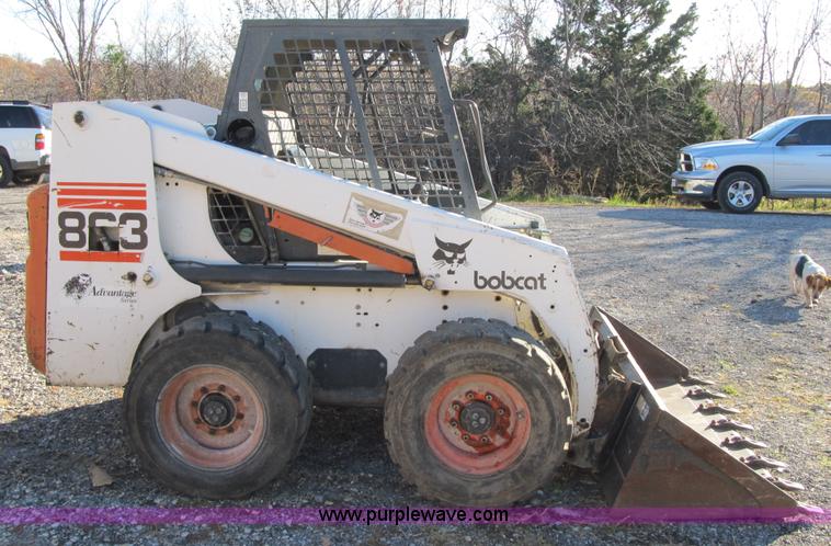 image for item Z9110 1999 Bobcat 863 Turbo skid steer