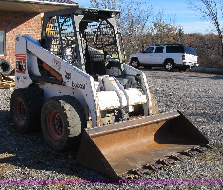 image for item Z9110 1999 Bobcat 863 Turbo skid steer