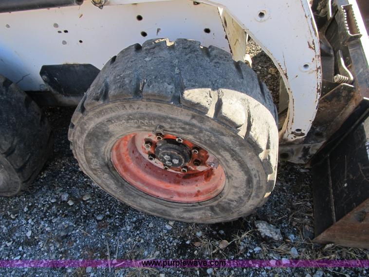 image for item Z9110 1999 Bobcat 863 Turbo skid steer