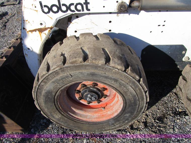 image for item Z9110 1999 Bobcat 863 Turbo skid steer