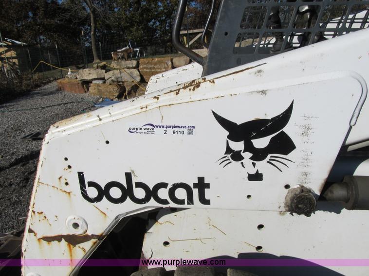 image for item Z9110 1999 Bobcat 863 Turbo skid steer