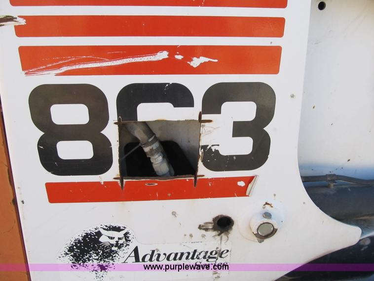 image for item Z9110 1999 Bobcat 863 Turbo skid steer