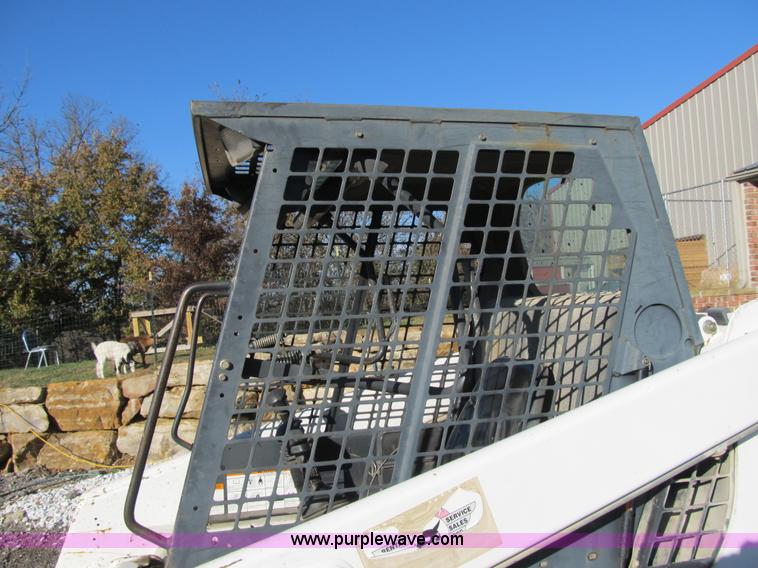 image for item Z9110 1999 Bobcat 863 Turbo skid steer