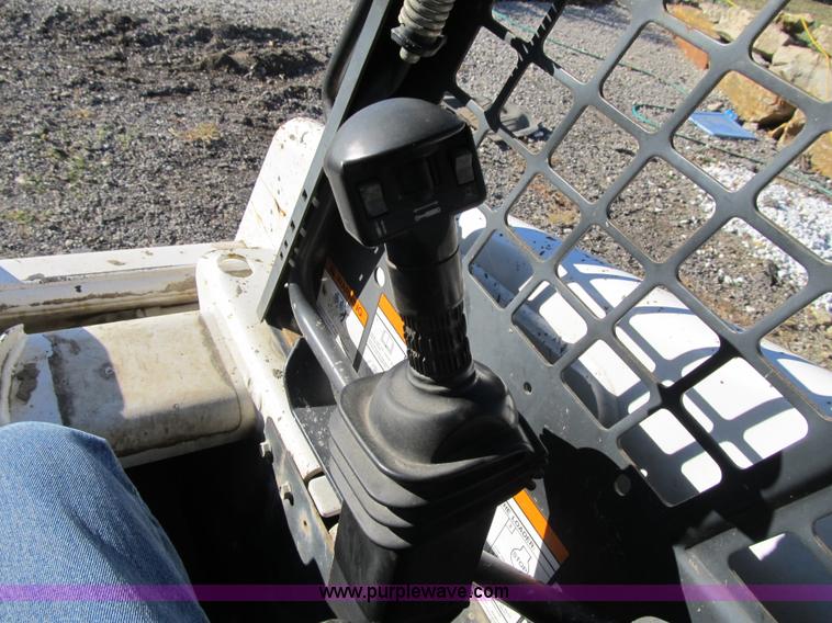 image for item Z9110 1999 Bobcat 863 Turbo skid steer