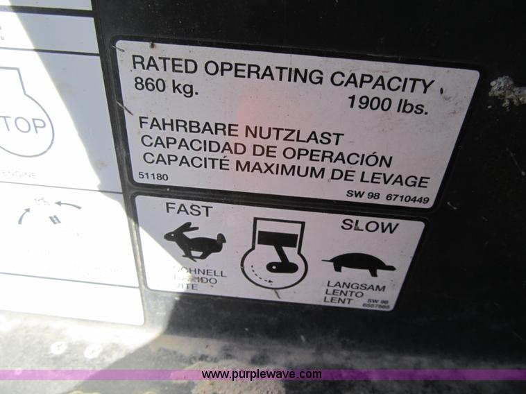 image for item Z9110 1999 Bobcat 863 Turbo skid steer