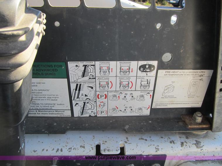 image for item Z9110 1999 Bobcat 863 Turbo skid steer