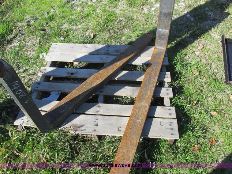 image for item Z9683 Pallet forks