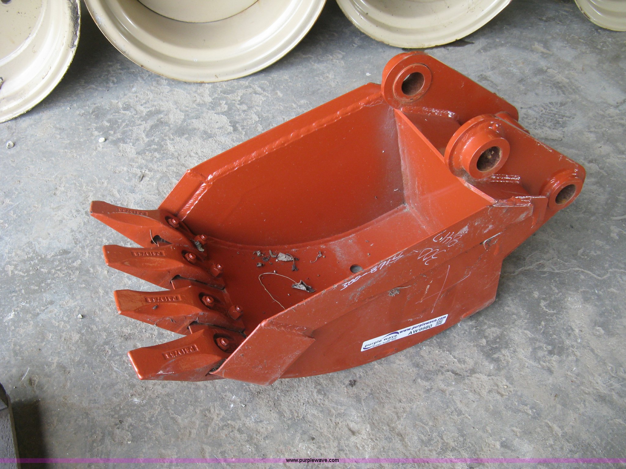 Ditch Witch A322 backhoe bucket in Augusta, KS Item AW9980 sold