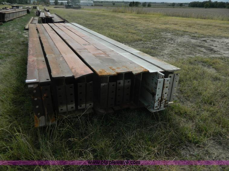 image for item AL9751 (8) assorted I-beams