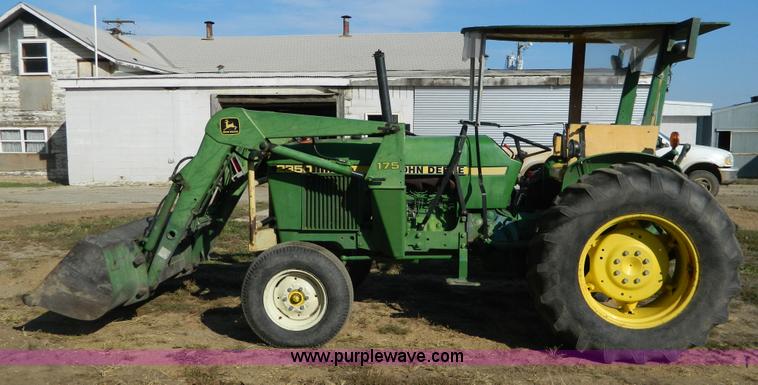 image for item AQ9404 1986 John Deere 2350 tractor