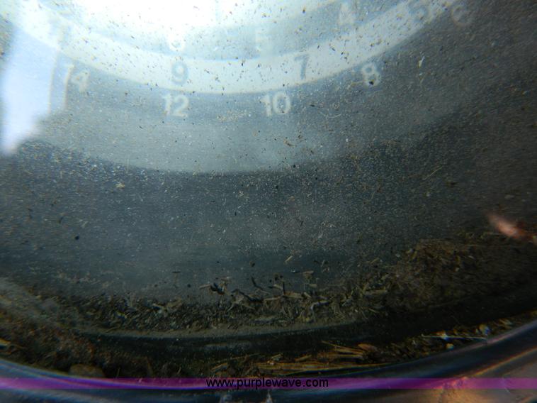 image for item AQ9404 1986 John Deere 2350 tractor