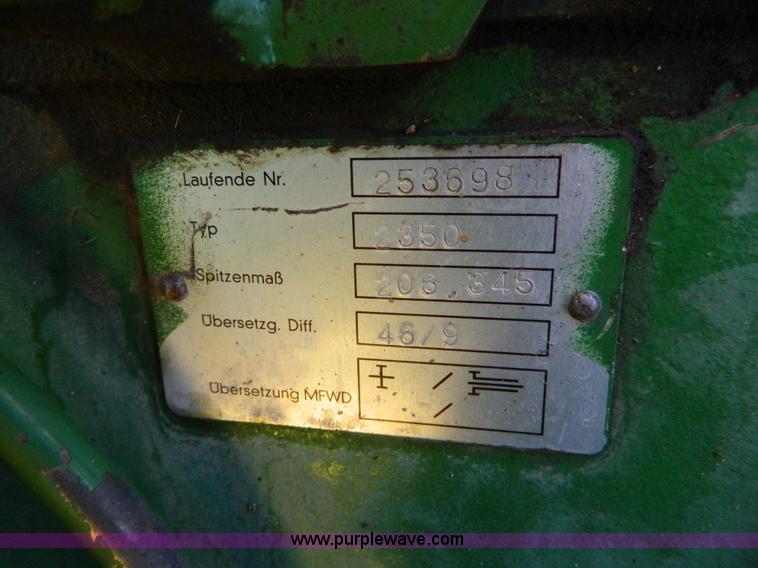 image for item AQ9404 1986 John Deere 2350 tractor