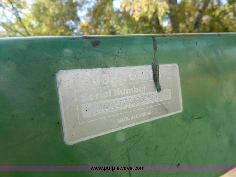 image for item AQ9404 1986 John Deere 2350 tractor