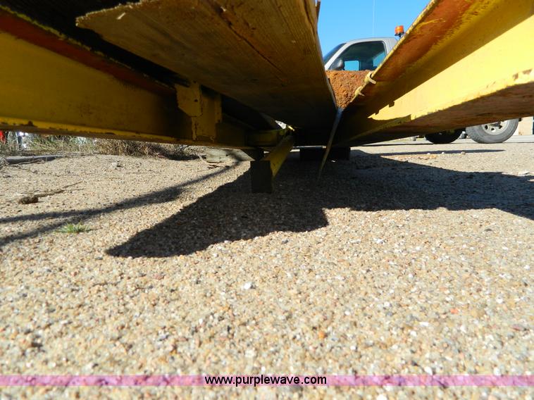 image for item AQ9440 Single post lift