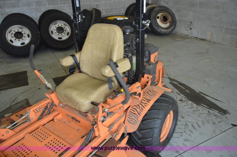 image for item AW9137 Scag STT-29DFI-SS Turf Tiger ZTR lawn mower