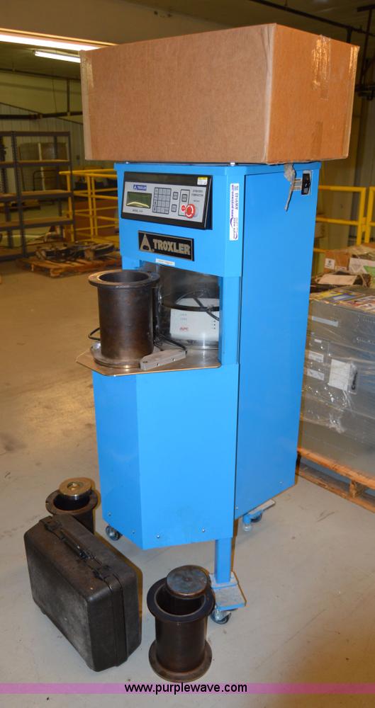 image for item AW9143 2004 Troxler 4141 gyratory compactor