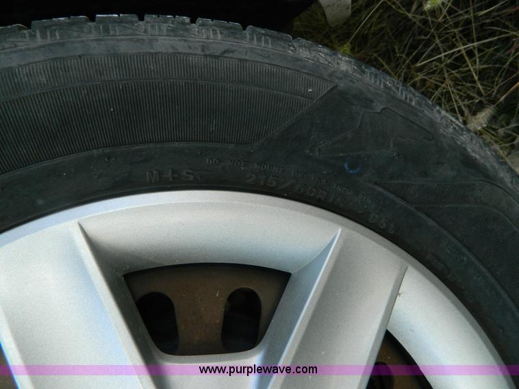 image for item AX9638 2006 Ford Taurus SE