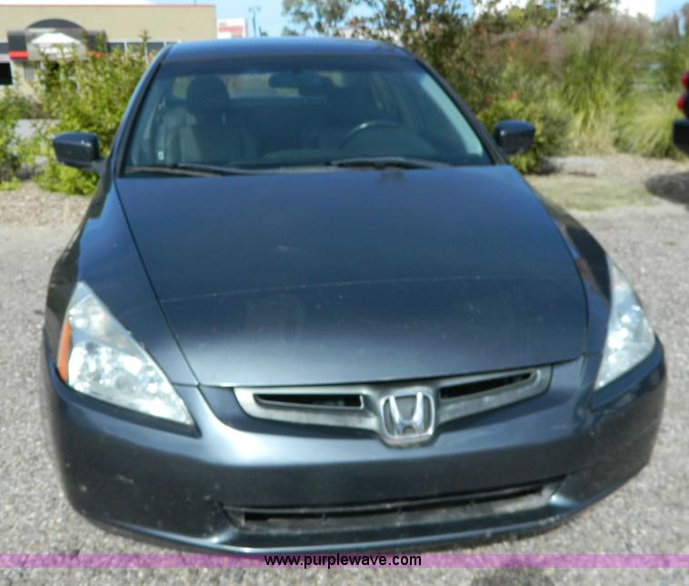 image for item AX9998 2005 Honda Accord Hybrid
