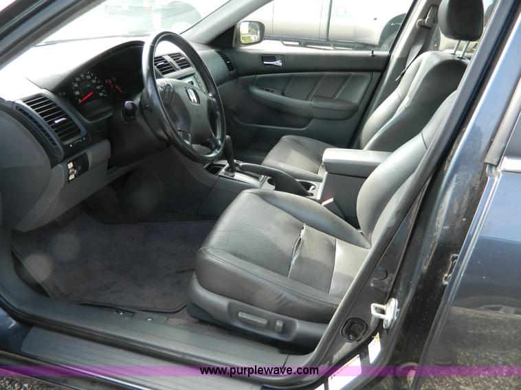 image for item AX9998 2005 Honda Accord Hybrid