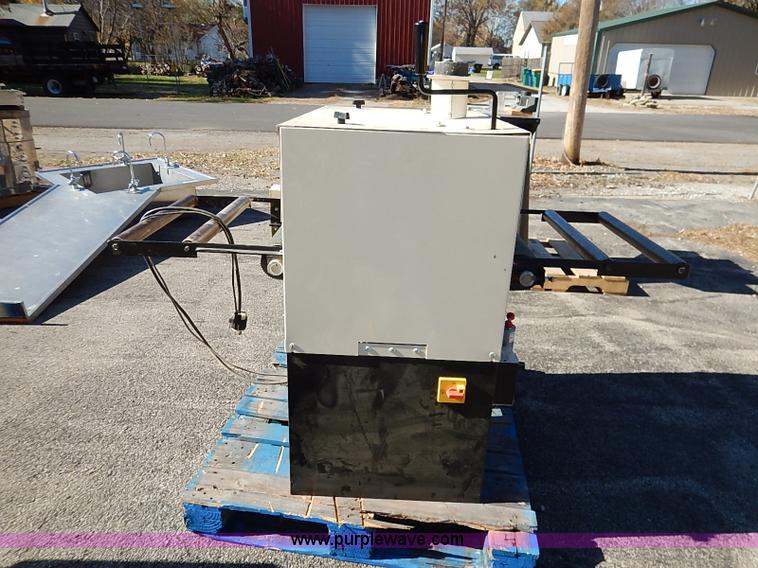 image for item AY9022 Woodmaster drum sander