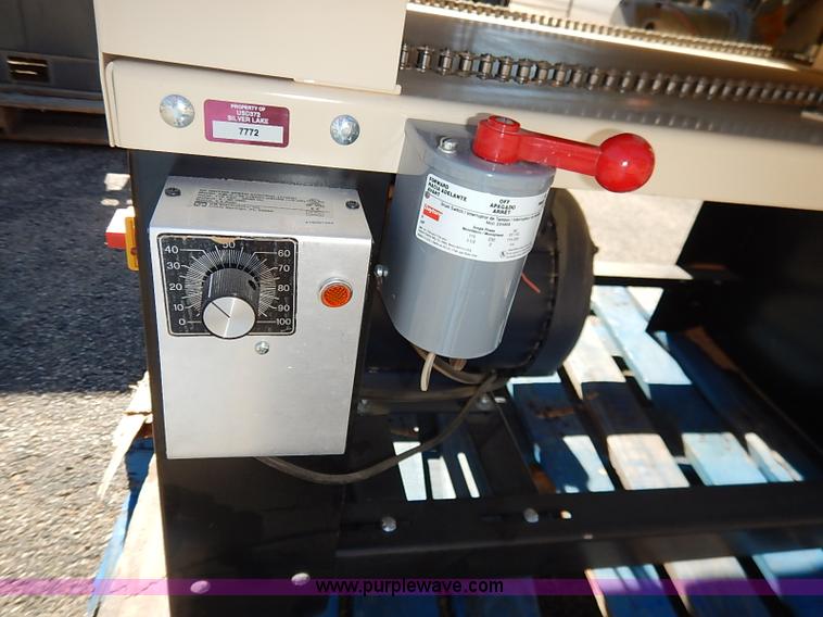 image for item AY9022 Woodmaster drum sander