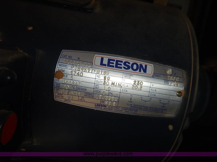 image for item AY9022 Woodmaster drum sander