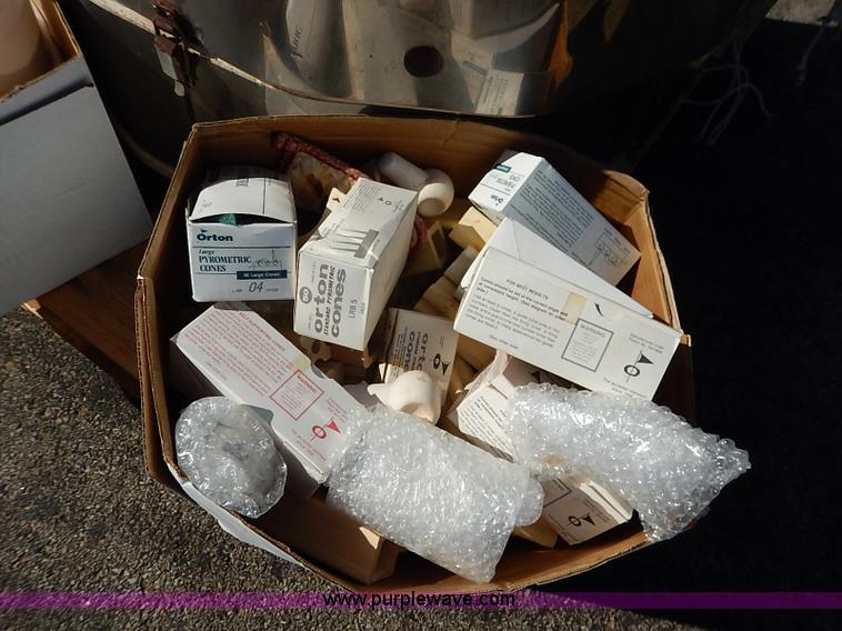 image for item AY9024 Kiln