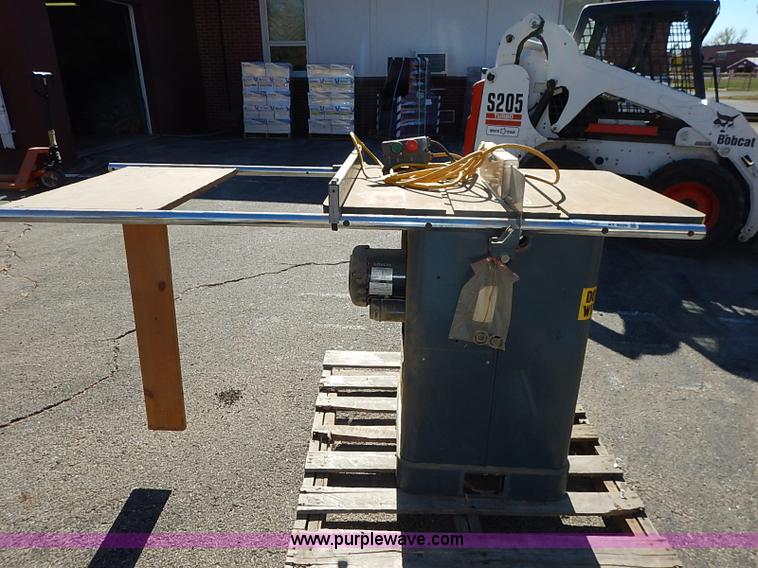 image for item AY9026 Rockwell 8.5" table saw