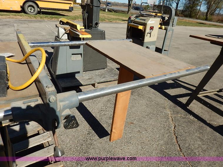 image for item AY9026 Rockwell 8.5" table saw