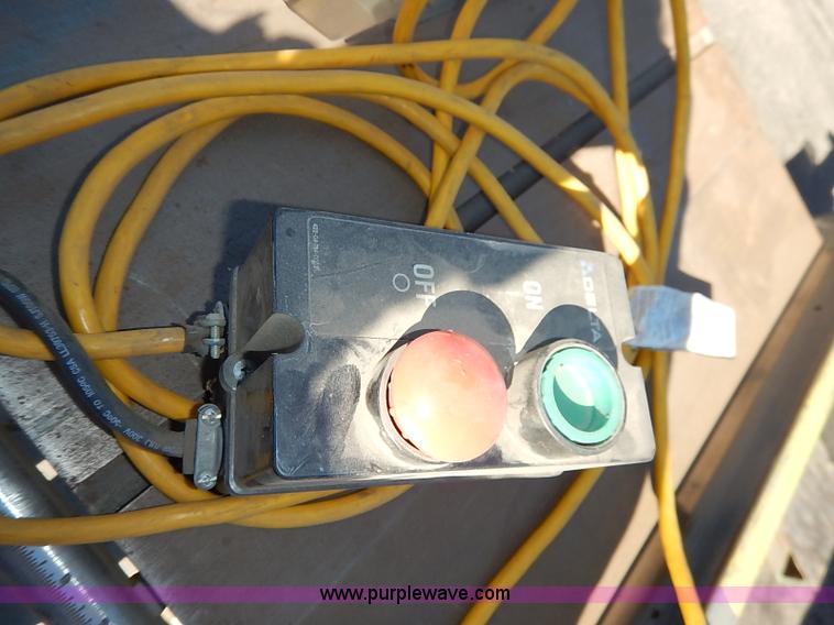 image for item AY9026 Rockwell 8.5" table saw