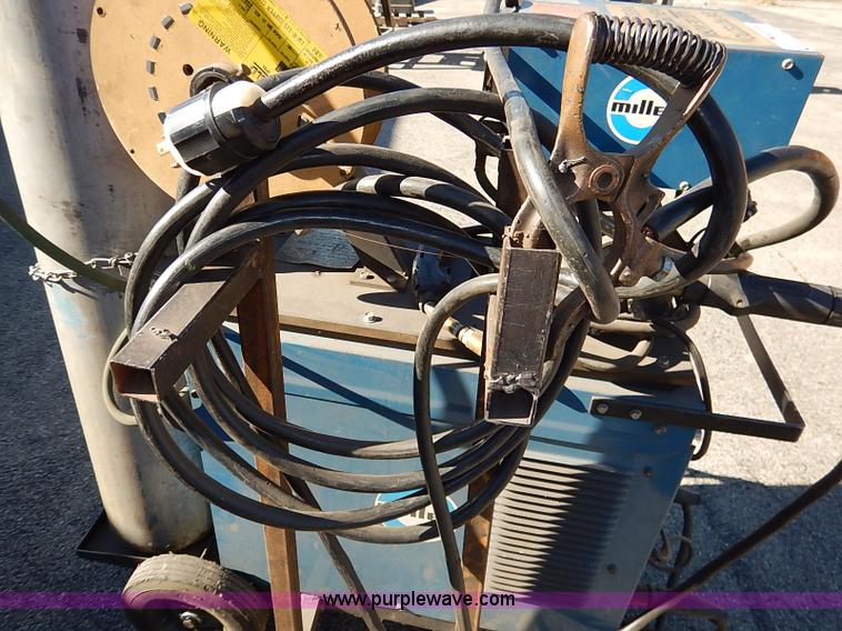 image for item AY9028 Miller Matic CP-200 wire feed welder