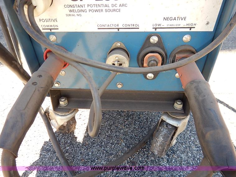 image for item AY9028 Miller Matic CP-200 wire feed welder