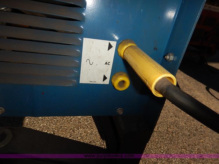 image for item AY9030 Miller Dialarc 250 AC/DC welder