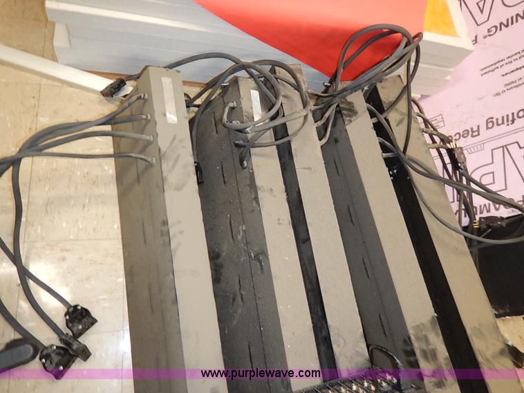 image for item AY9036 Mackie 16 channel mixer board