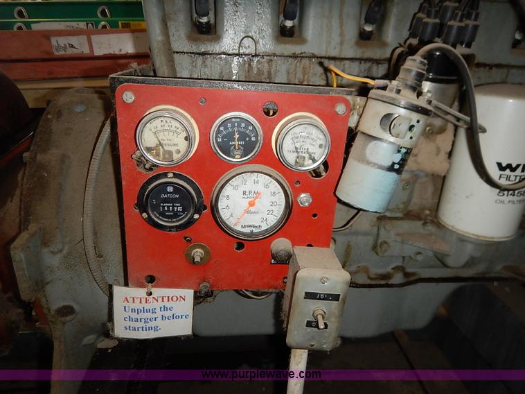 image for item AY9063 Waukesha Dresser six cylinder natural gas engine