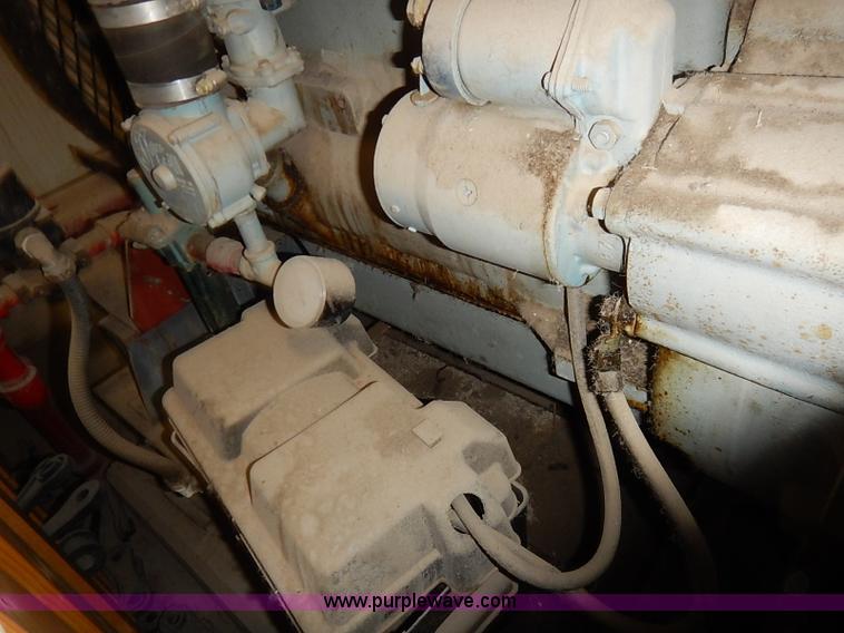 image for item AY9063 Waukesha Dresser six cylinder natural gas engine