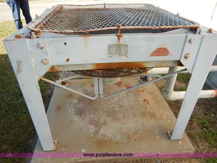 image for item AY9063 Waukesha Dresser six cylinder natural gas engine