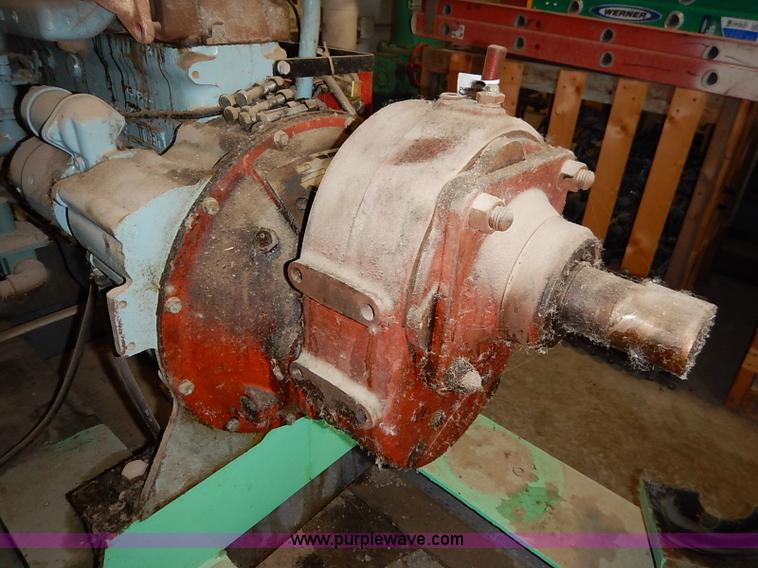 image for item AY9064 Waukesha Dresser six cylinder natural gas engine