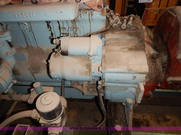 image for item AY9064 Waukesha Dresser six cylinder natural gas engine