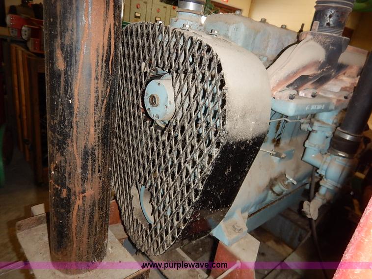 image for item AY9064 Waukesha Dresser six cylinder natural gas engine