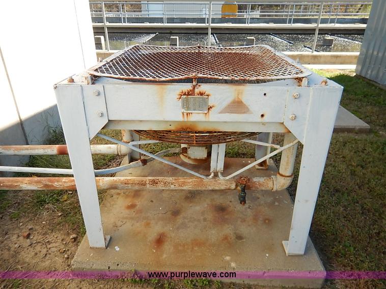 image for item AY9064 Waukesha Dresser six cylinder natural gas engine