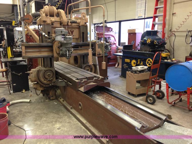 Grey planer mill in Wichita, KS Item D1288 sold Purple Wave