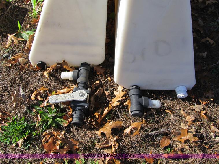 image for item F8870 (2) calcium chloride tanks