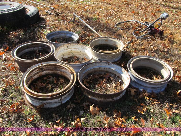 image for item F8871 Assorted wheels and tires