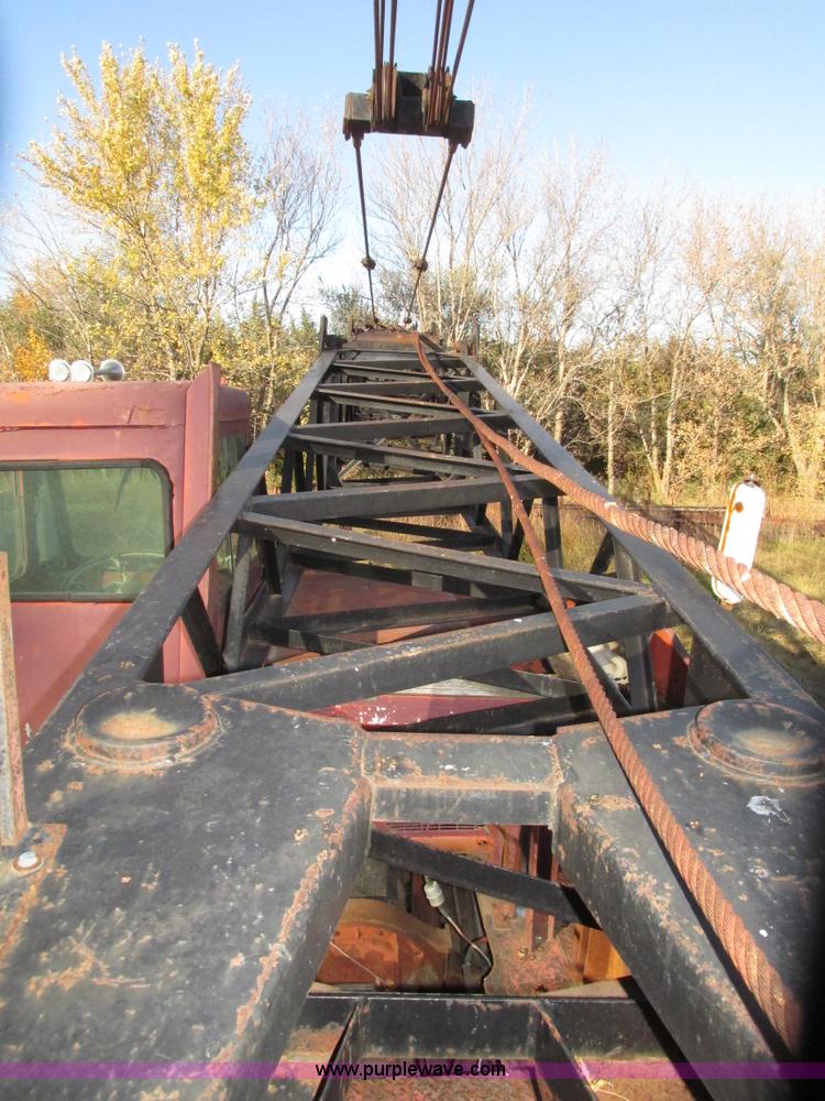 image for item G9907 1965 Link Belt HC-78 truck crane