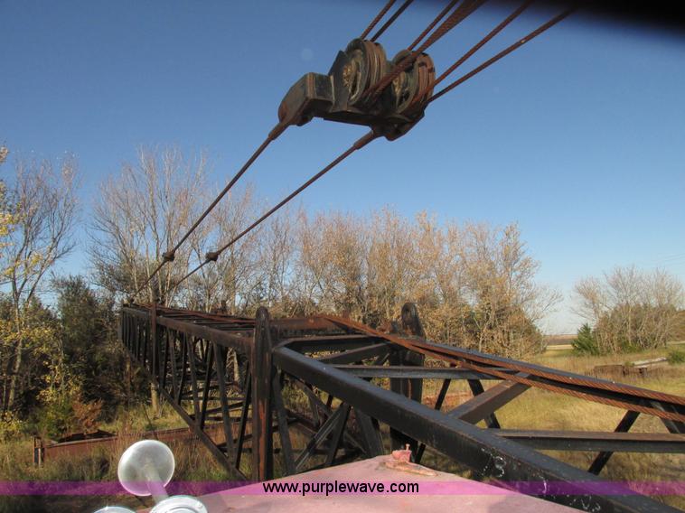 image for item G9907 1965 Link Belt HC-78 truck crane